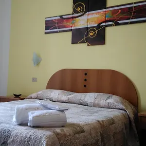 Tirreno Hotel Mailand